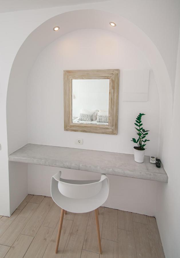 Sensia Luxury Studio With Hot Tub Ia Exterior foto